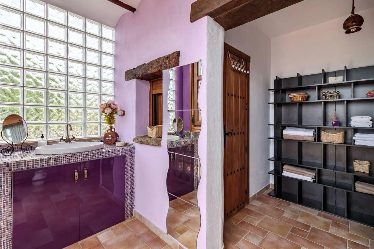 Encantadora Casa Con Piscina Privada Y Chimenea Padul ภายนอก รูปภาพ