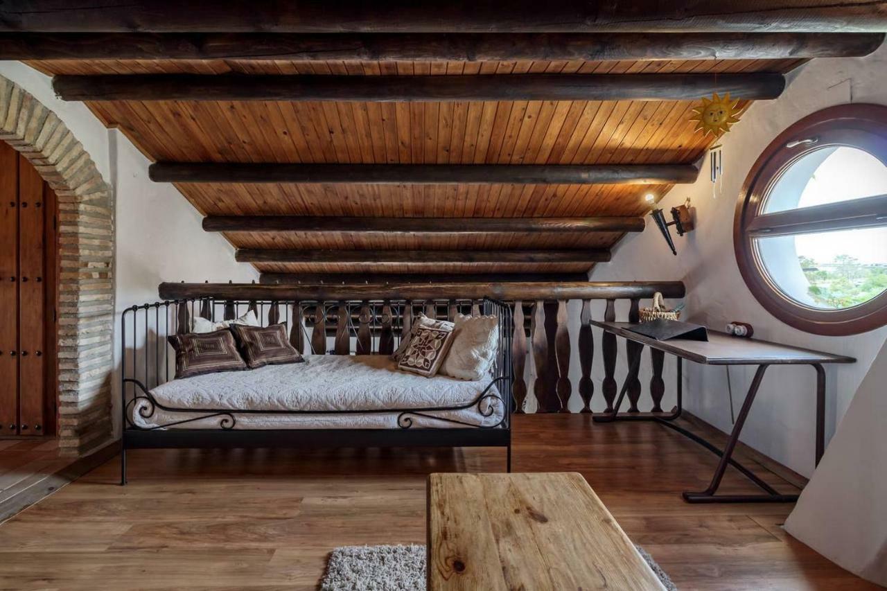 Encantadora Casa Con Piscina Privada Y Chimenea Padul ภายนอก รูปภาพ